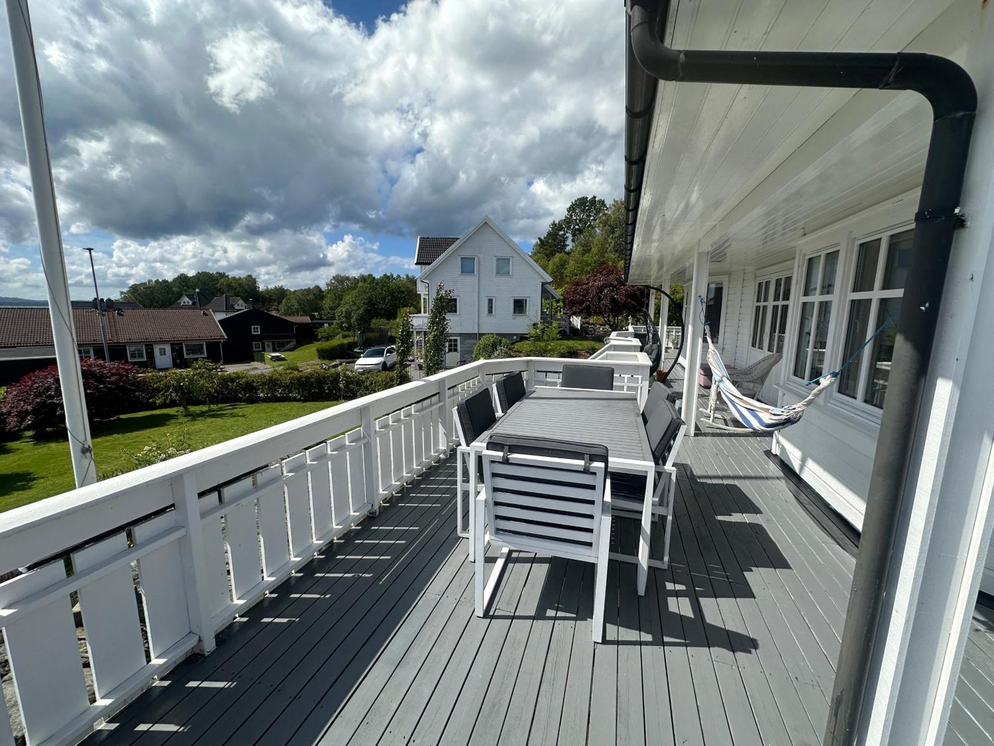 Family House Close To The Beach Villa Mosterhamn Buitenkant foto